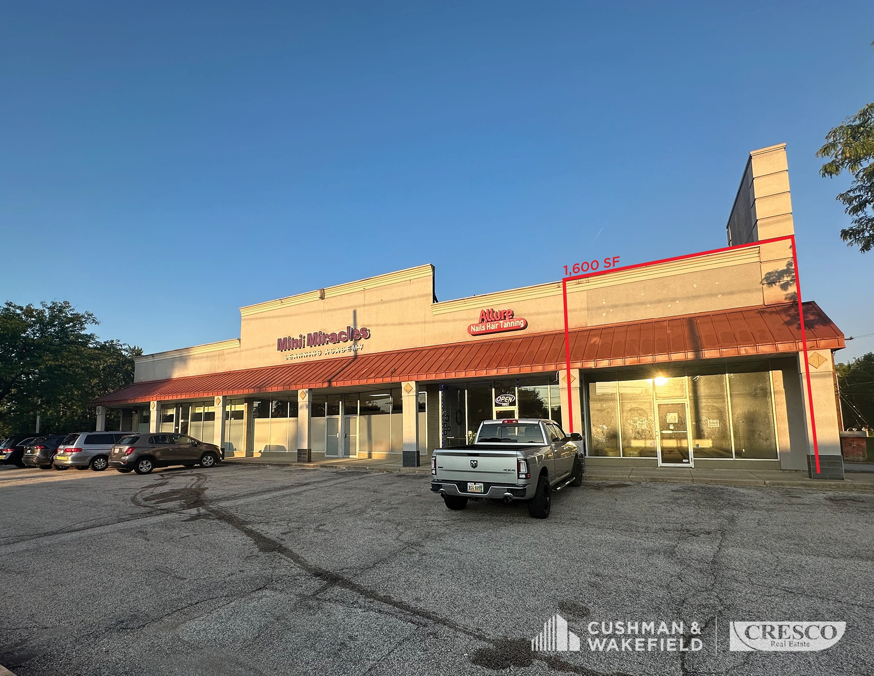 4660 Ridge Rd, Brooklyn, OH for lease Building Photo- Image 1 of 5