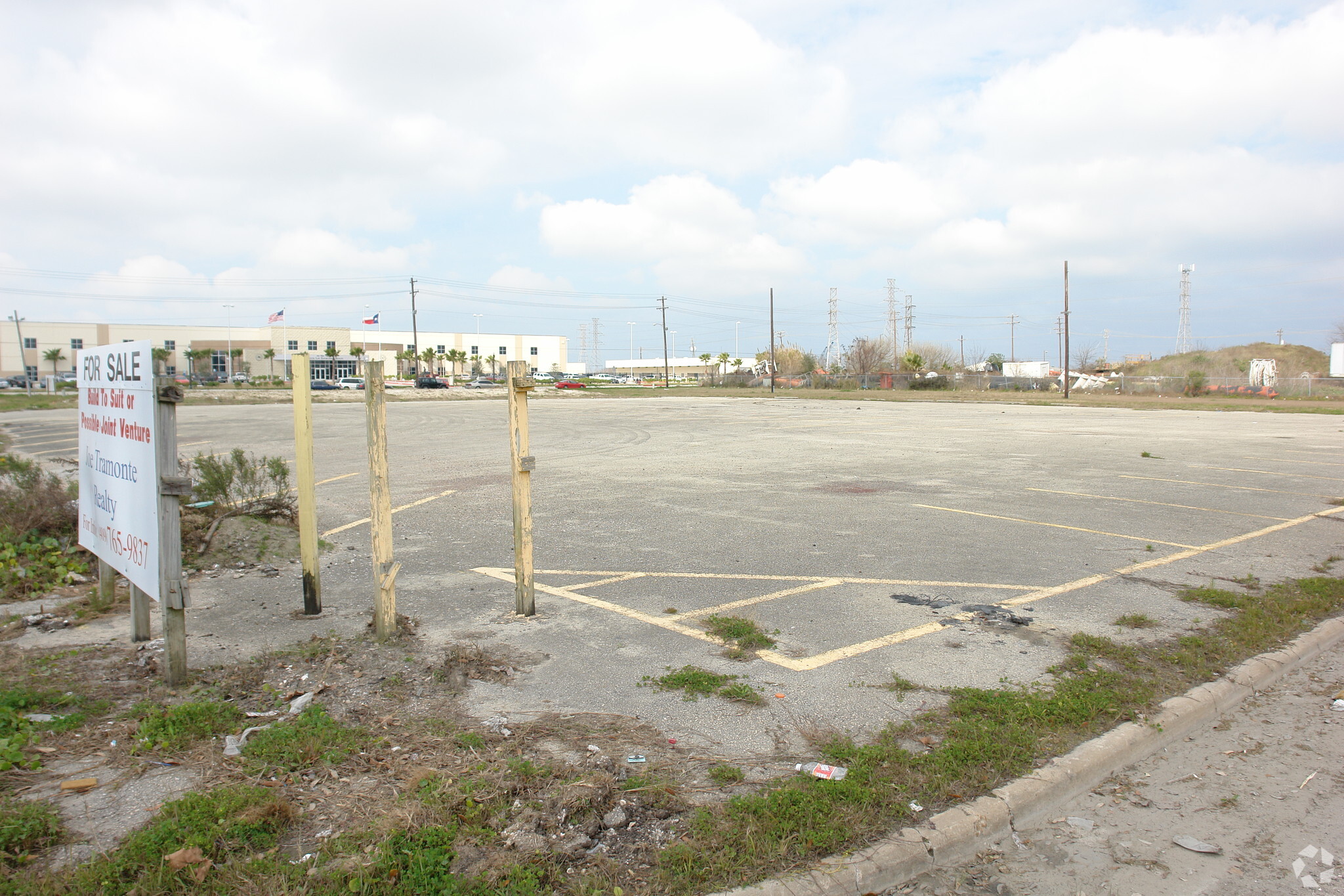 Winnie St, Galveston, TX à vendre Photo du bâtiment- Image 1 de 1