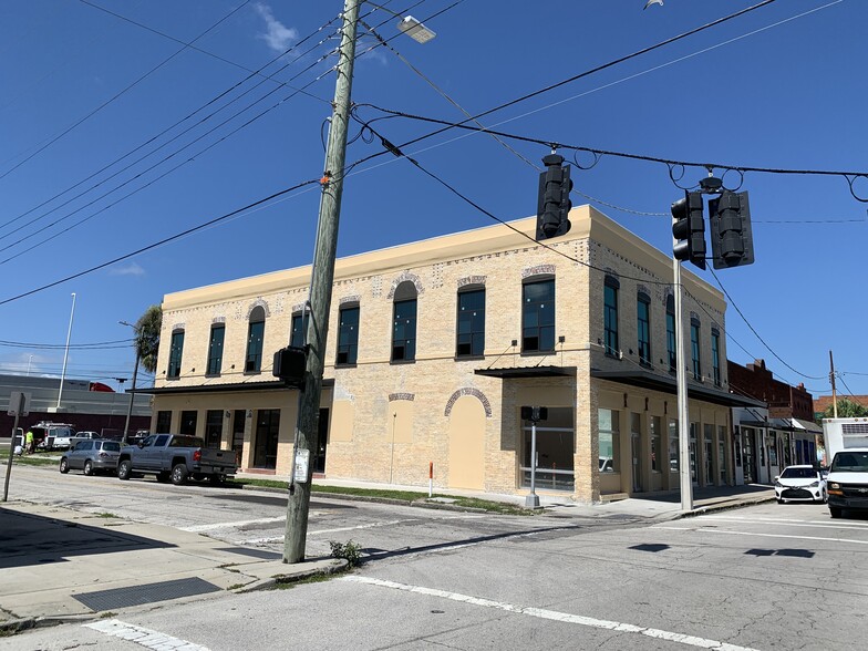 2100 W Main St, Tampa, FL for lease - Building Photo - Image 2 of 3
