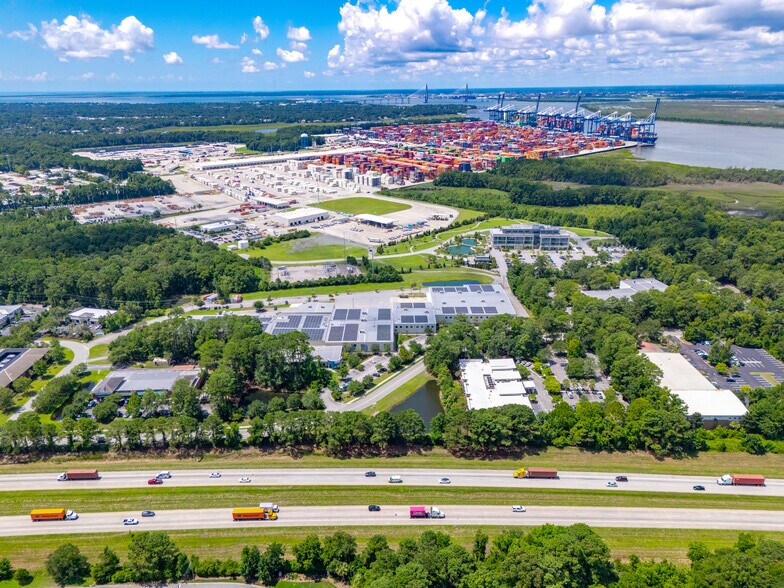 450 Wando Park Blvd, Mount Pleasant, SC à vendre - Photo du bâtiment - Image 2 de 9