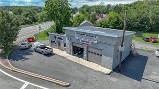 Plus de détails pour 2217-2219 NY-208, Montgomery, NY - Commerce de détail à vendre