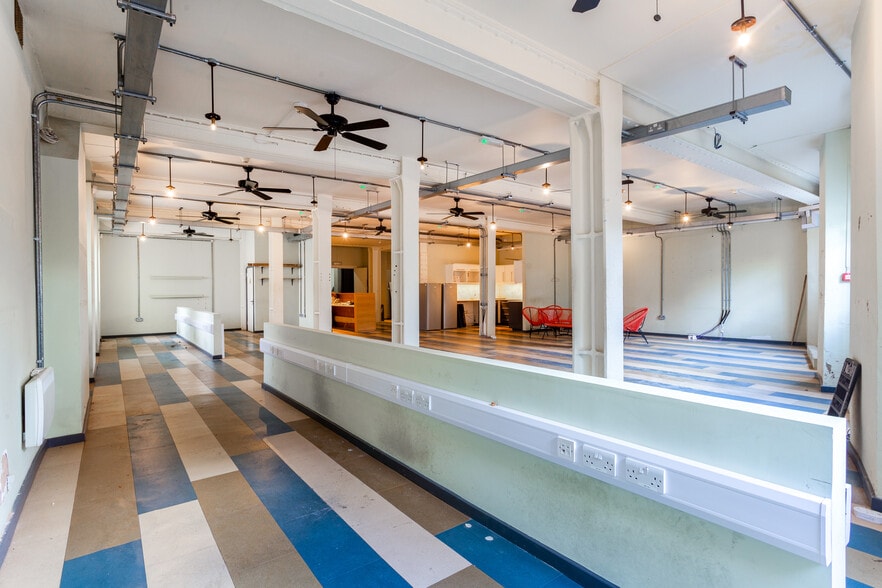 79-89 Lots Rd, London for lease - Interior Photo - Image 2 of 25
