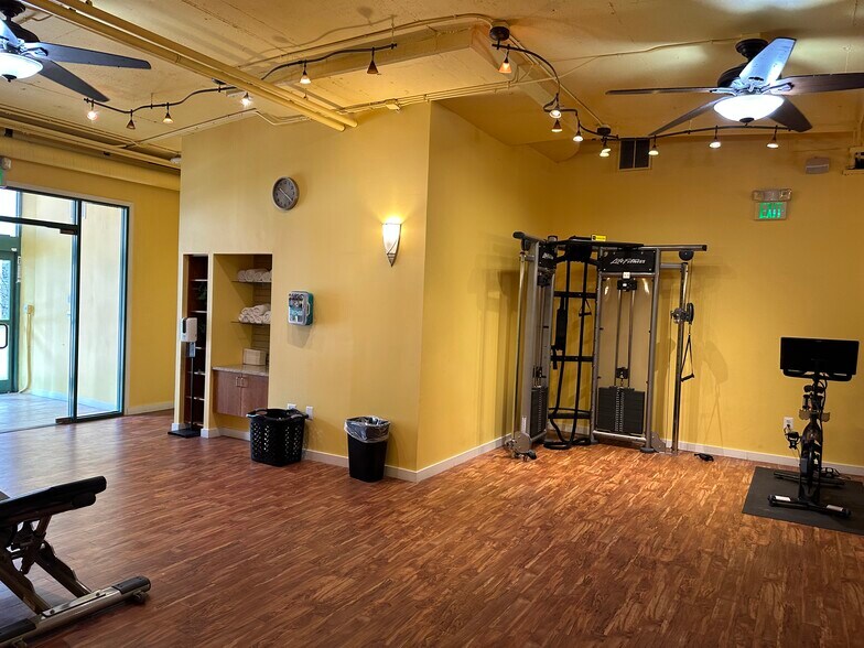 4 W University Pky, Baltimore, MD à louer - Photo intérieure - Image 2 de 15