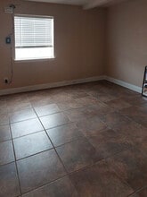 5103 Estes Pky, Longview, TX for lease Interior Photo- Image 1 of 1