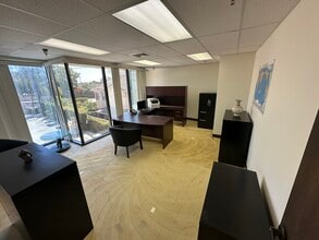 5021 Tyler Ave, Temple City, CA for lease Interior Photo- Image 2 of 19