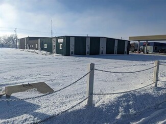 Plus de détails pour 102 11th St E, Bottineau, ND - Vente au détail à vendre