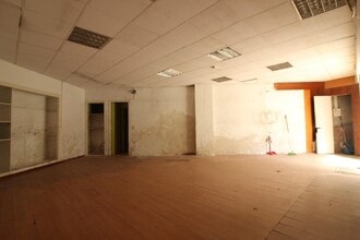 Commerce de détail dans Vilanova i la Geltrú, Barcelona à louer Photo intérieure- Image 1 de 5