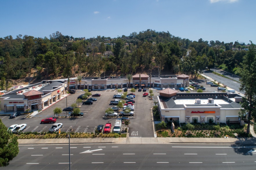 22900-22924 Los Alisos Blvd, Mission Viejo, CA à louer - Photo principale - Image 1 de 16
