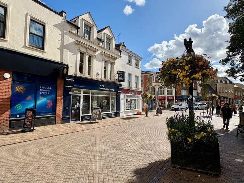 19 High St, Banbury à vendre - Photo du bâtiment - Image 3 de 3