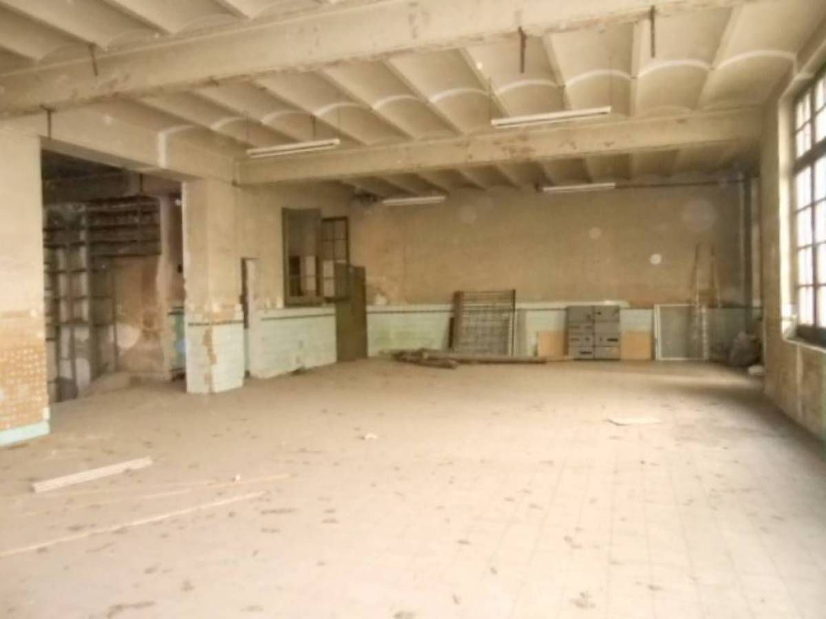 Retail in Manresa, Barcelona for lease Floor Plan- Image 1 of 6