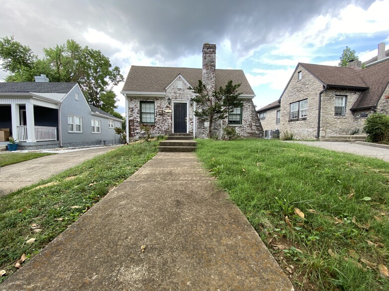 1606A 16th Ave S, Nashville, TN for sale - Primary Photo - Image 1 of 1