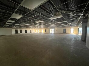 49-125 Cumberland Plz, Crossville, TN for lease Building Photo- Image 2 of 4