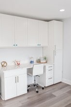 4 Terry Dr, Newtown, PA for lease Interior Photo- Image 1 of 6