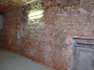 Plus de détails pour Commerce de détail à louer