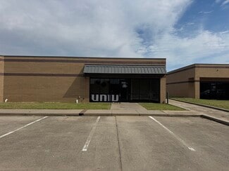 Plus de détails pour 1220 E Robinson St, Norman, OK - Commerce de détail à louer