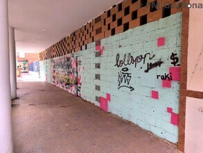 Commerce de détail dans Valdemoro, Madrid à louer Photo du bâtiment- Image 2 de 5