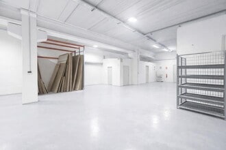 Industrial in Madrid, Madrid for lease Interior Photo- Image 2 of 15