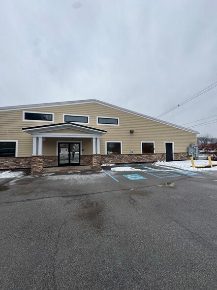 3055 Park Pl, Clearfield, PA à vendre - Photo du bâtiment - Image 2 de 9