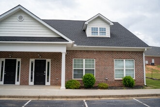 132 Broadbent Way, Anderson, SC for lease Building Photo- Image 1 of 12