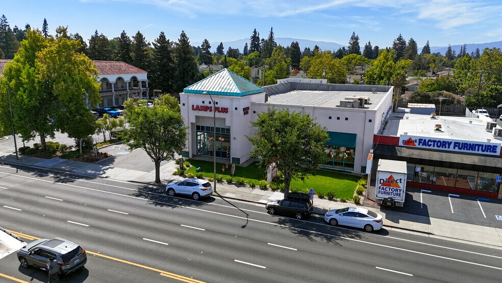 4902 Stevens Creek Blvd, Santa Clara, CA for lease - Building Photo - Image 2 of 8