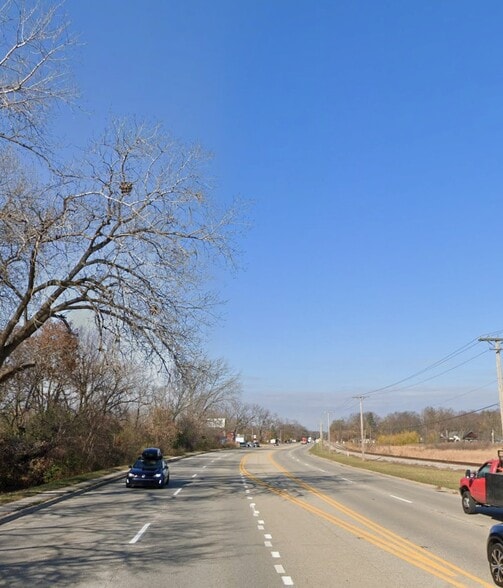 160 US 12 hwy, Fox Lake, IL for sale - Building Photo - Image 3 of 4