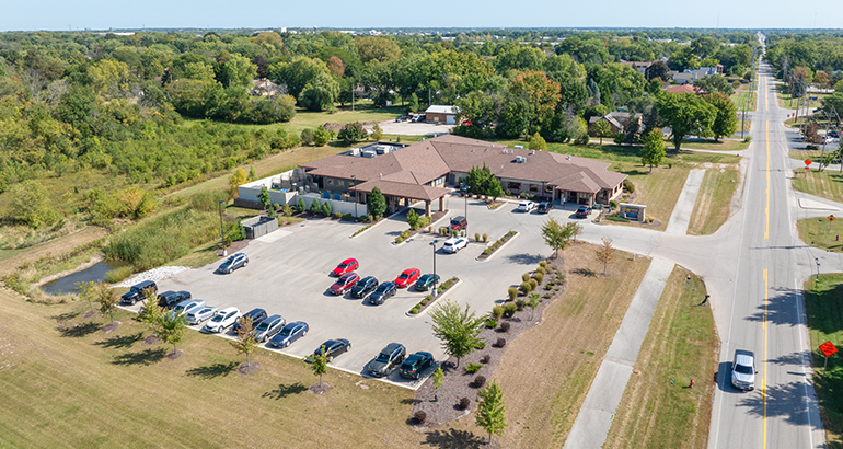 N48W14850 Lisbon Rd, Menomonee Falls, WI for sale - Primary Photo - Image 1 of 5