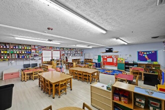 4270 Canton Hwy, Cumming, GA à louer Photo intérieure- Image 2 de 11