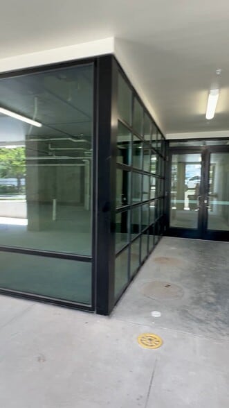1701 N Florida Ave, Tampa, FL for lease - Commercial Listing Video - Image 3 of 31