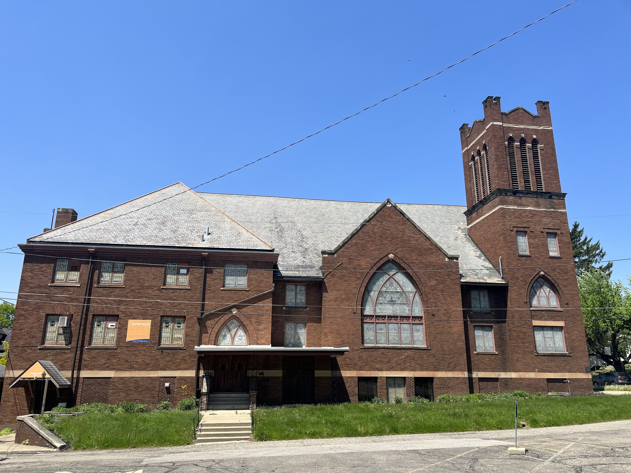 110 E Vine St, Mount Vernon, OH for lease Building Photo- Image 1 of 4