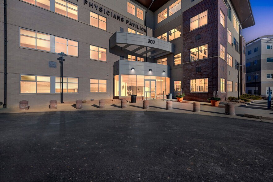 300 Exempla Cir, Lafayette, CO à louer - Photo du bâtiment - Image 2 de 17