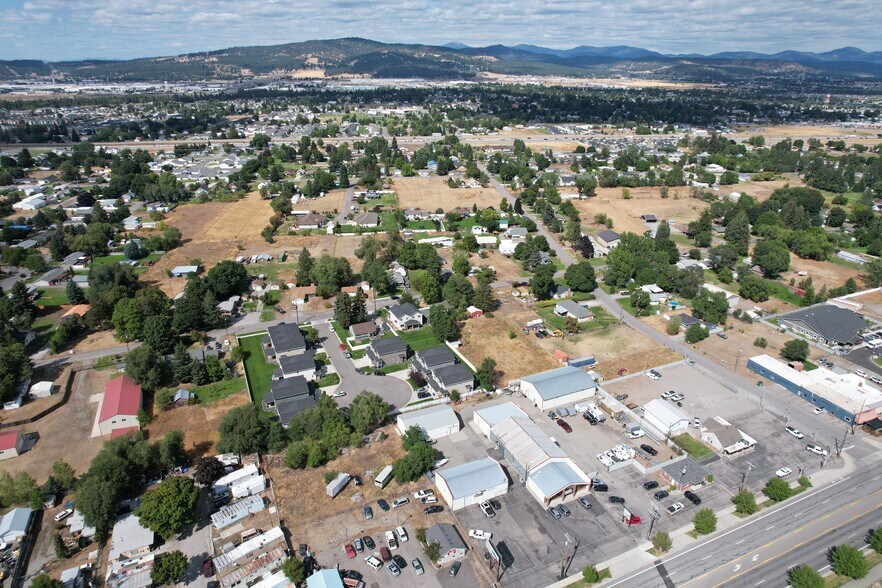 17809 E Appleway Ave, Spokane Valley, WA à louer - Photo du bâtiment - Image 3 de 30