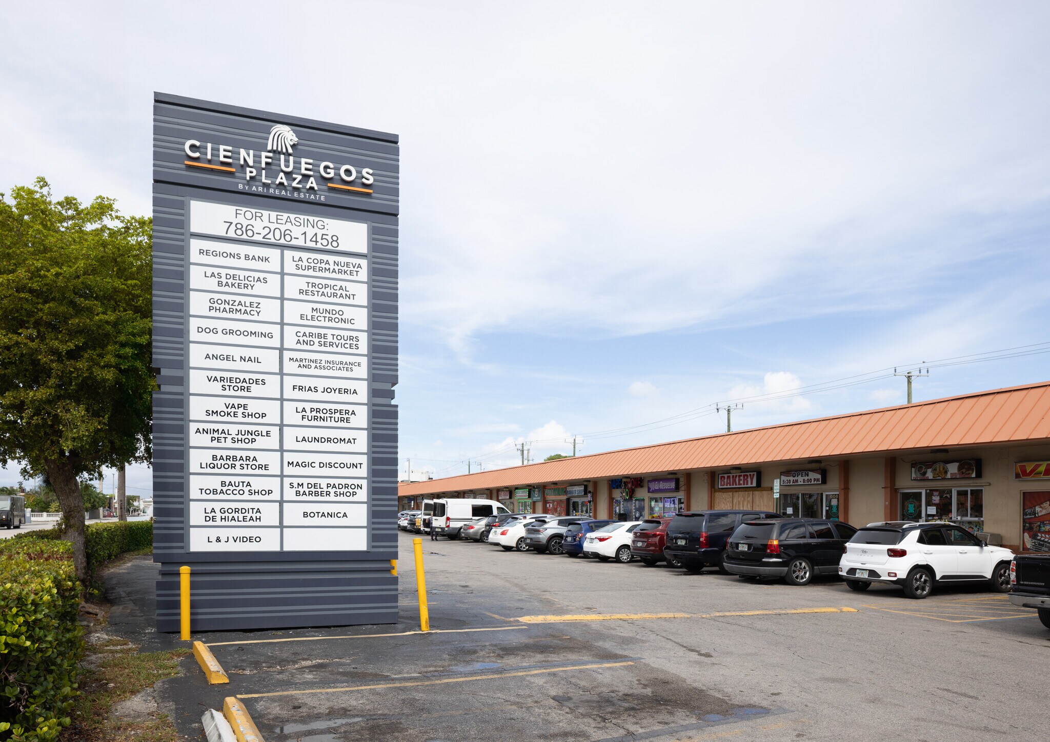 600-604 E 9th St, Hialeah, FL for lease Building Photo- Image 1 of 5