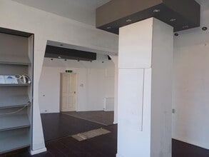 17-18 Victoria Rd, Wellingborough à louer Photo intérieure- Image 2 de 3