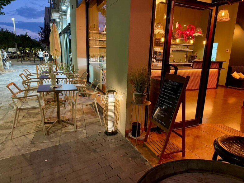 Retail in Roses, Gerona for lease - Building Photo - Image 2 of 5