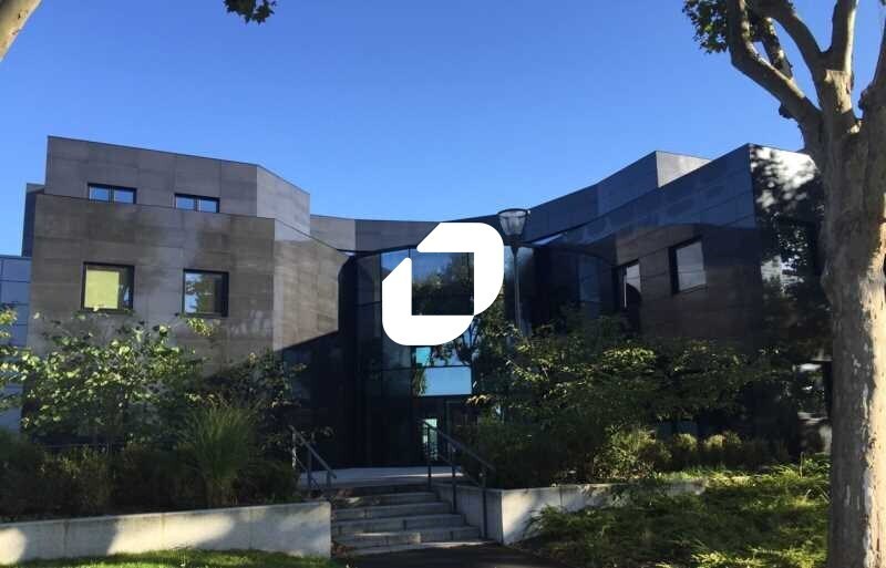 Office in Grigny for sale Building Photo- Image 1 of 7