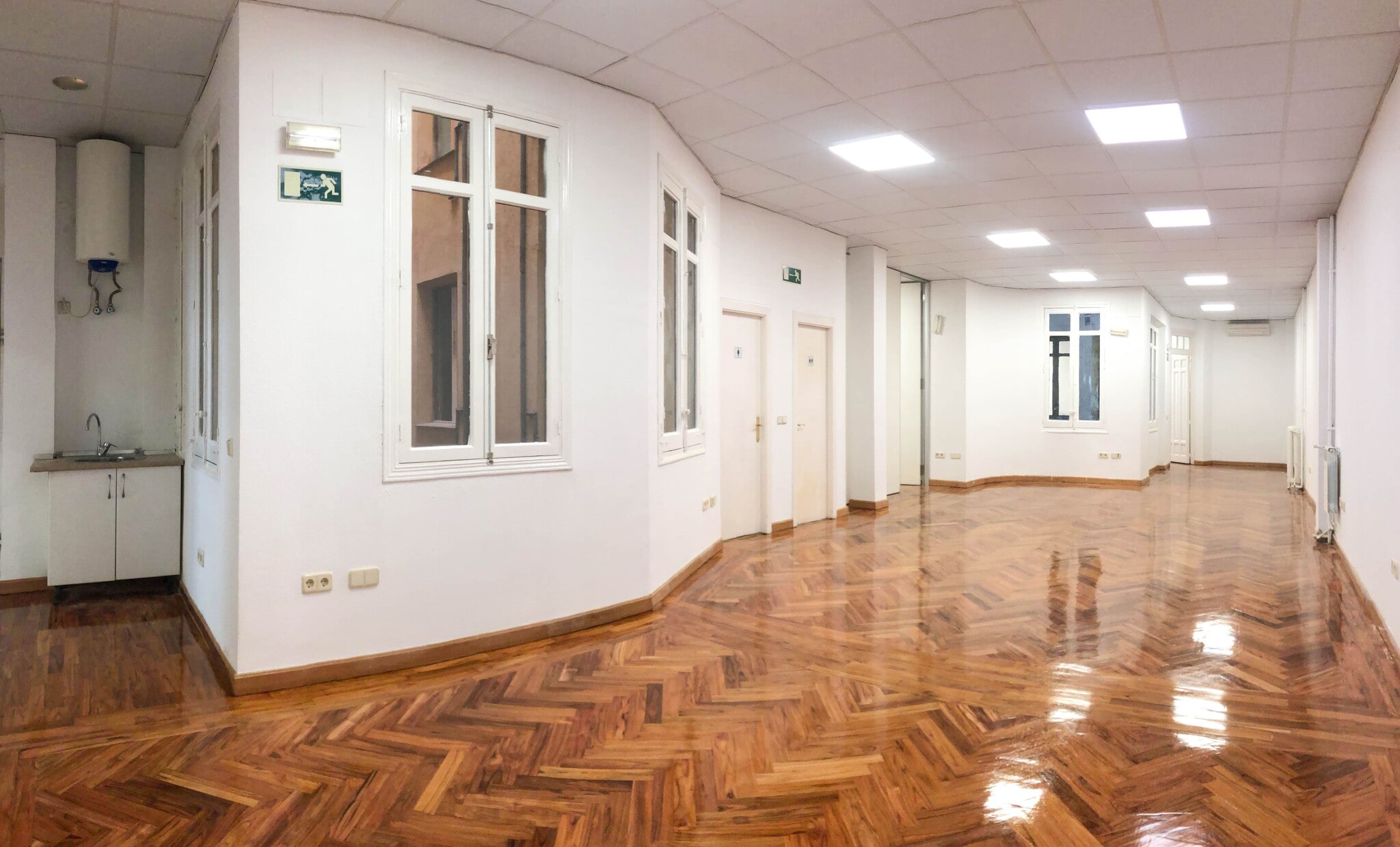 Office in Madrid, Madrid for lease Primary Photo- Image 1 of 19