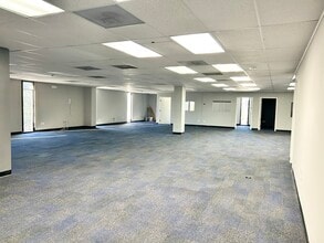 1211 N 1st Ave, Saint Petersburg, FL for lease Interior Photo- Image 1 of 10