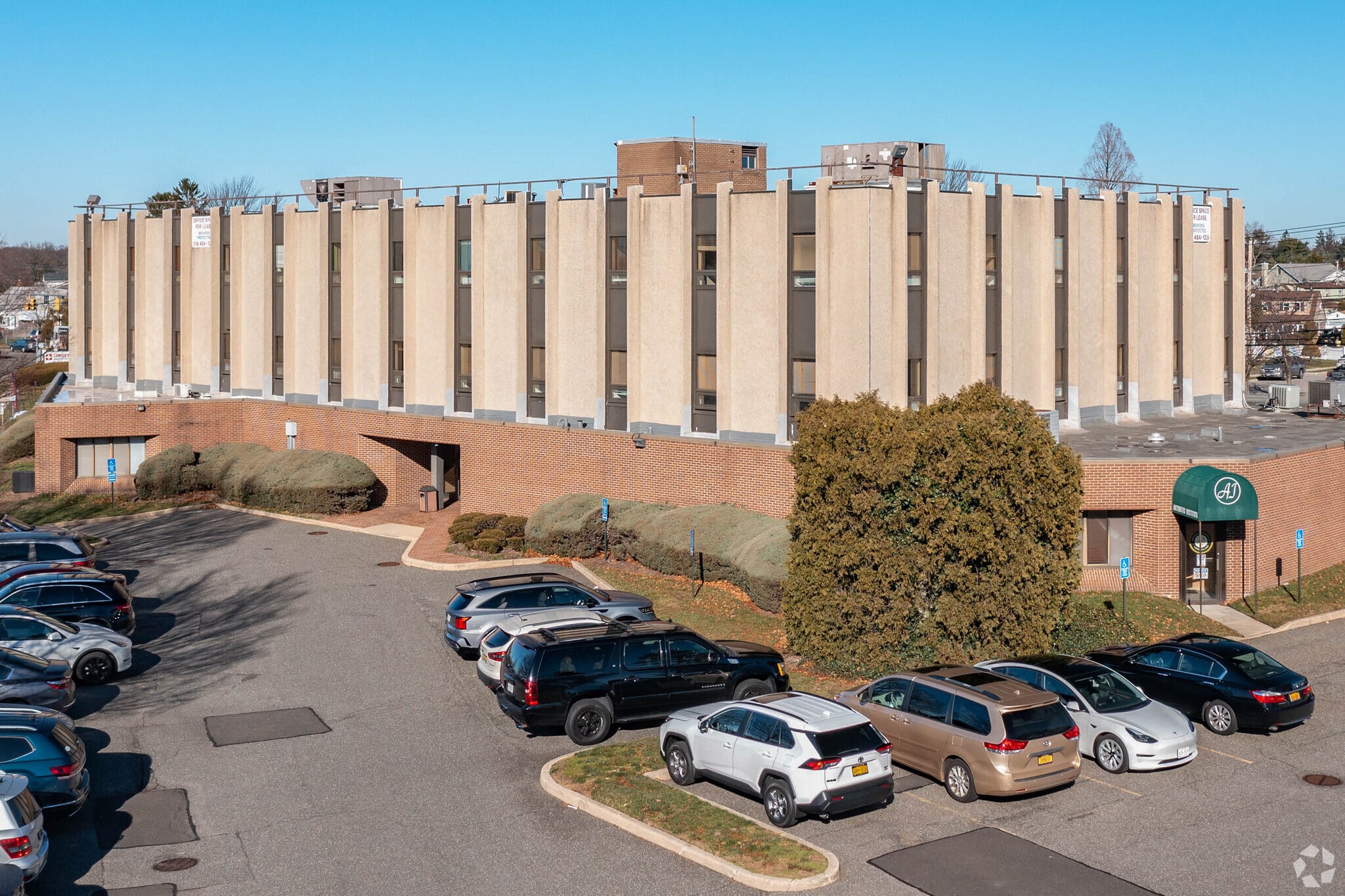 120 Bethpage Rd, Hicksville, NY for lease Primary Photo- Image 1 of 11