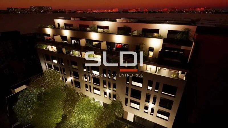 Office in Valence for sale Building Photo- Image 1 of 9