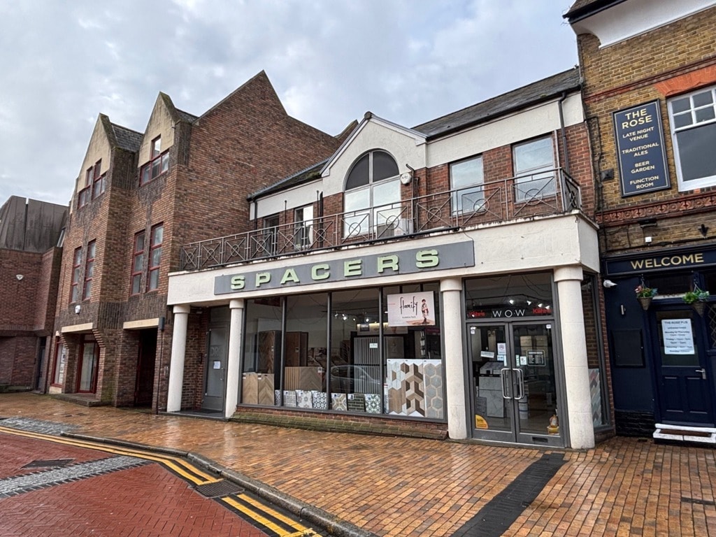 18 King St, Maidenhead for lease Building Photo- Image 1 of 2