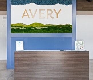 Plus de détails pour 363 Hilliard Ave, Asheville, NC - Coworking à louer