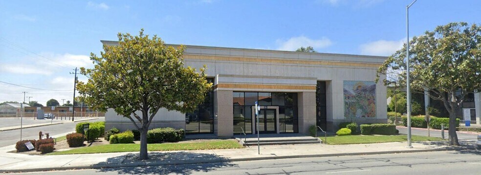 584 S Main St, Salinas, CA à vendre - Photo du bâtiment - Image 1 de 6