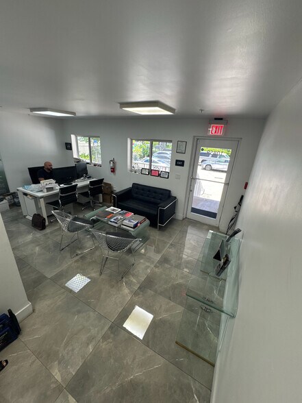 10859 NW 21st St, Doral, FL à louer - Photo intérieure - Image 2 de 6