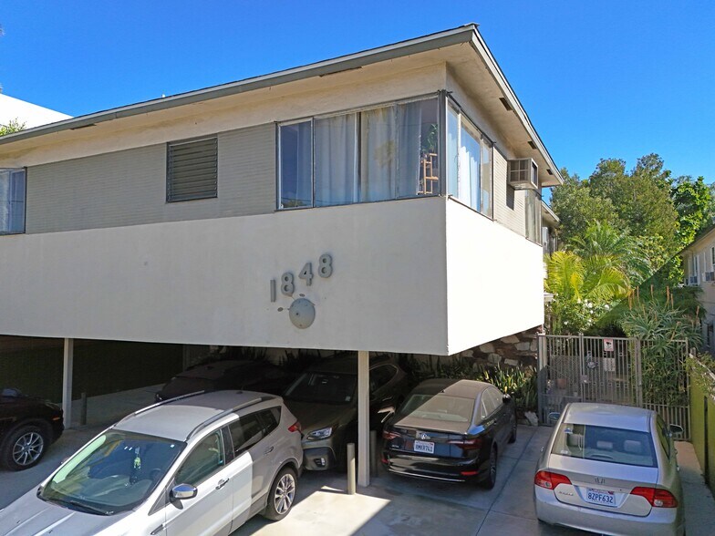 1846 Normandie Ave, Los Angeles, CA à vendre - Photo du bâtiment - Image 3 de 8