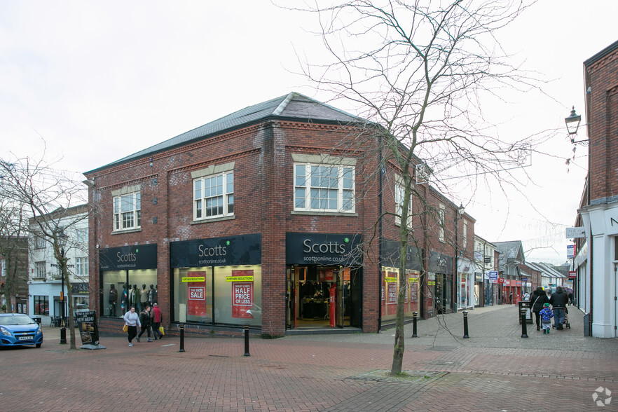 19-29 Castle Walk, Newcastle Under Lyme à louer - Photo principale - Image 1 de 8