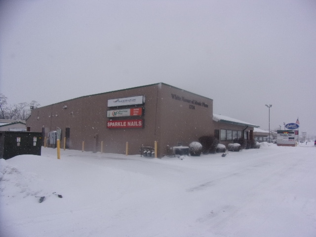 1724 S Church St, Watertown, WI for lease - Building Photo - Image 2 of 8