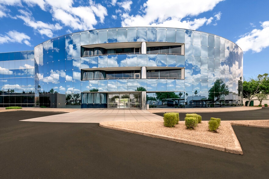 3410 E University Dr, Phoenix, AZ for lease - Building Photo - Image 2 of 3