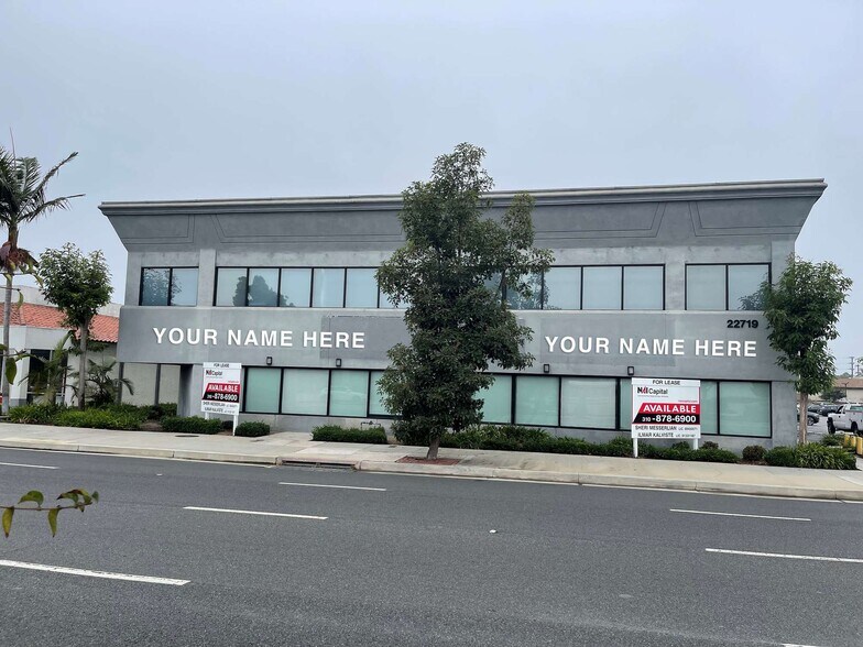 22719 Hawthorne Blvd, Torrance, CA à louer - Photo du bâtiment - Image 1 de 6