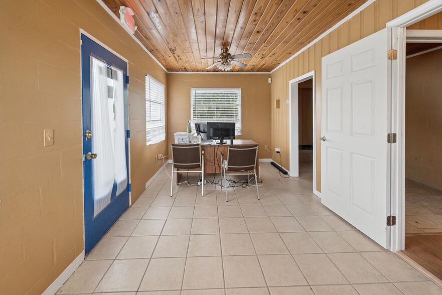 1320 N Temple Ave, Starke, FL for sale - Building Photo - Image 3 of 44