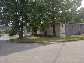 3111 Hanover Rd, Johnson City, TN à louer Photo intérieure- Image 1 de 22